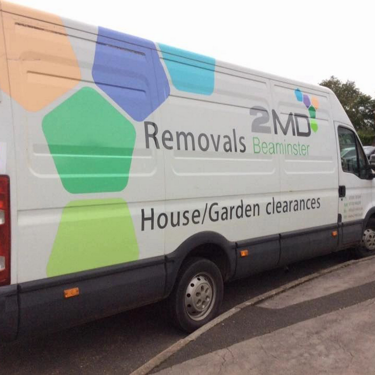 removal van with 2MD signage side view